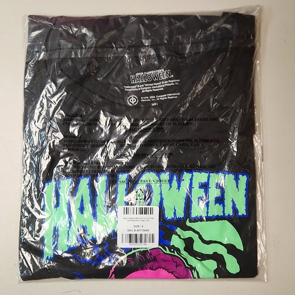 ❤️NWT VINTAGE TORRID TEE - MICHAEL MEYERS DISTRESSED TUNIC - HALLOWEEN MOVIE - Picture 12 of 16